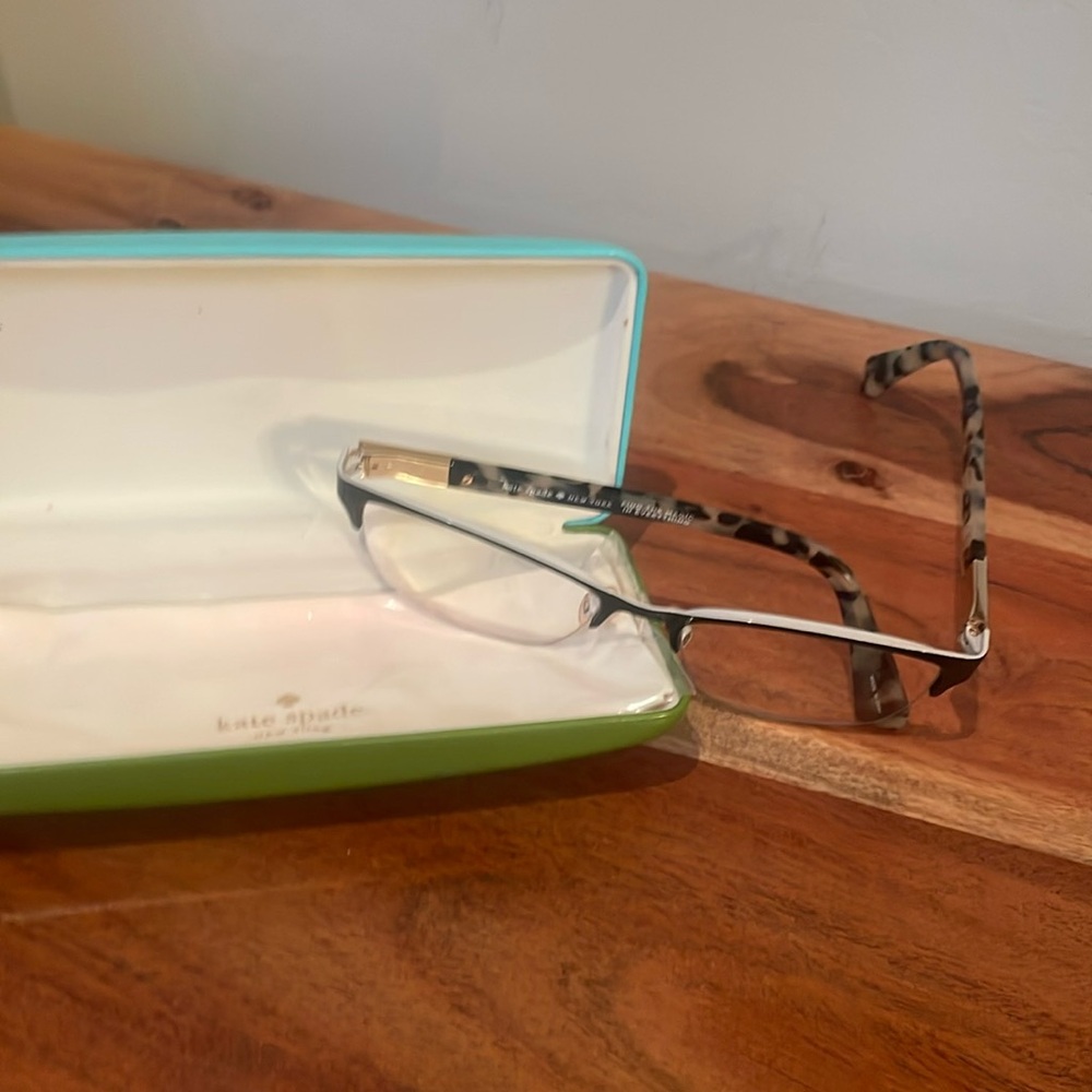 Kate Spade luxury designer glasses with case
